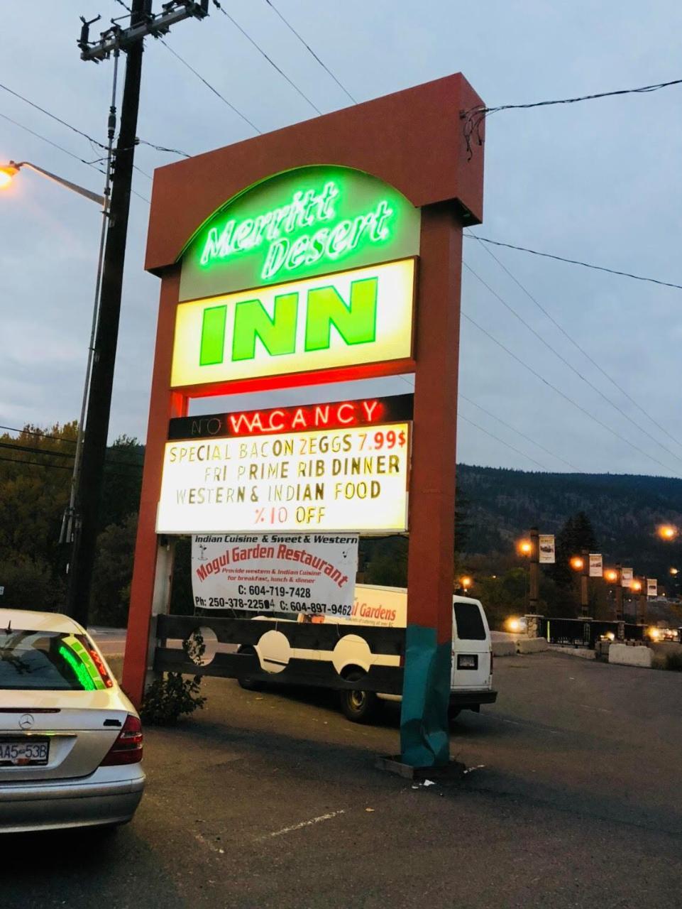 Merritt Desert Inn Luaran gambar